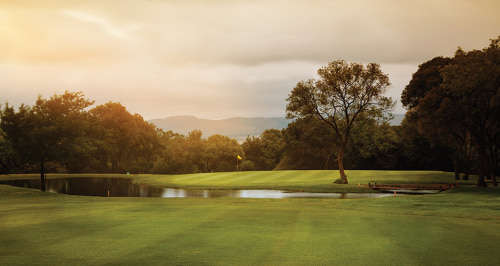 PREMIER GOLF ESCAPE! R8 800 VALUE!!! MAGALIESPARK 6 SLEEPER 30-05 >03-06 (4 NIGHTS)