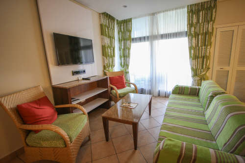 LUXURY BEACH ESCAPE! R7200 VALUE!!! CABANA BEACH 4 SLEEPER 14-07 >17-07 (3 NIGHTS)