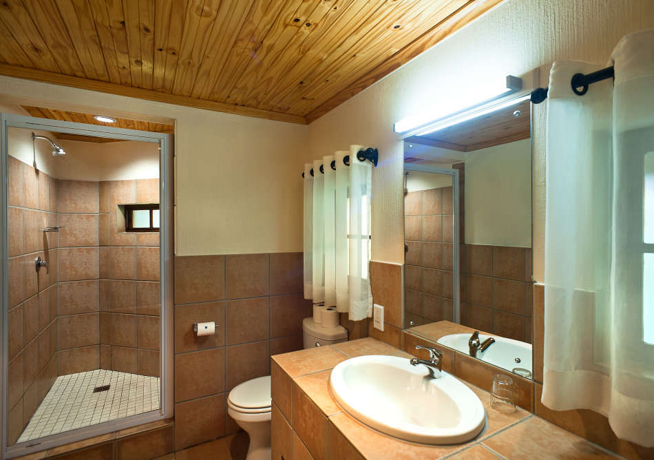 LUXURY BERG ESCAPE! R6 900 VALUE!!! FAIRWAYS CHALETS 6 SLEEPER 11-10 > 14-10 (3 NIGHTS)