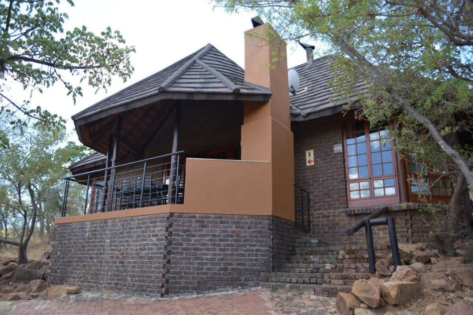 LIMPOPO BUSH LUXURY! R5 250 VALUE!!! MABALINGWE NATURE RESERVE 6 SLEEPER 27-09 > 30-09 (3 NIGHTS)