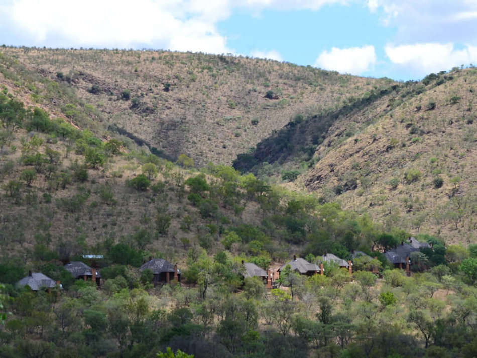 LIMPOPO BUSH LUXURY! R5 250 VALUE!!! MABALINGWE NATURE RESERVE 6 SLEEPER 27-09 > 30-09 (3 NIGHTS)