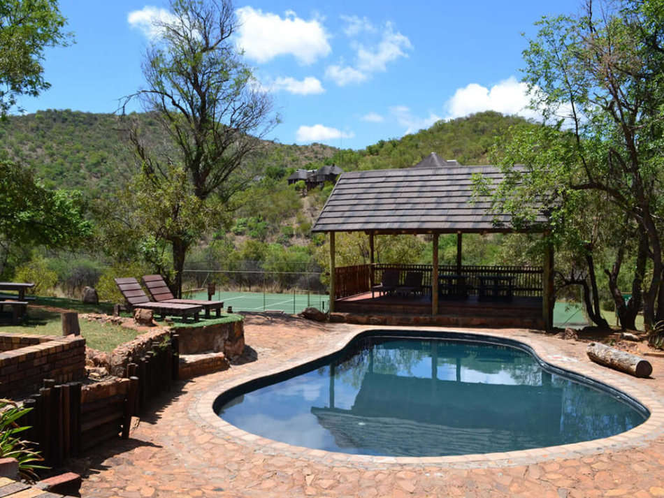 LIMPOPO BUSH LUXURY! R5 250 VALUE!!! MABALINGWE NATURE RESERVE 6 SLEEPER 27-09 > 30-09 (3 NIGHTS)