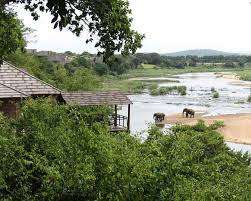 BEST GAME VIEWING! R9 200 VALUE!!! NGWENYA LODGE 6 SLEEPER 24-02 > 28-02 (4 NIGHTS)