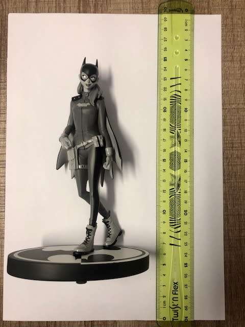 ULTRA-RARE | BATMAN BLACK AND WHITE STATUE NO.65 - LIMITED EDITION #2025