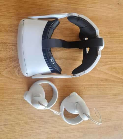 Meta Quest 2 VR Headset