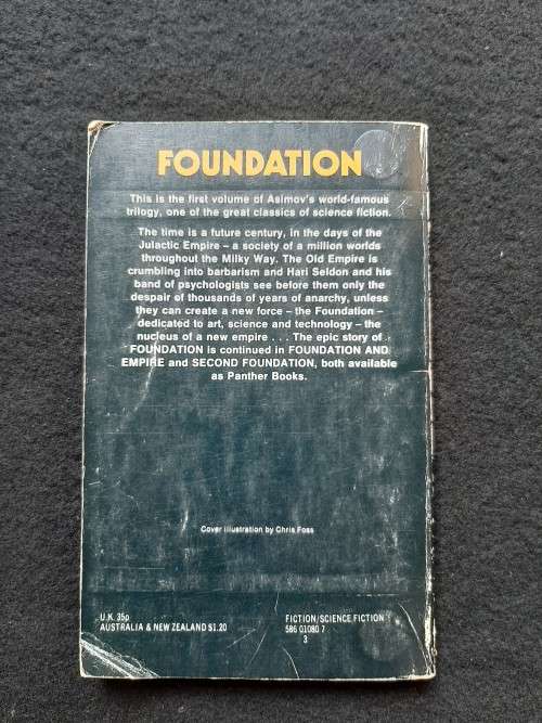 Foundation - Isaac Asimov - Book one in the Foundation trilogy