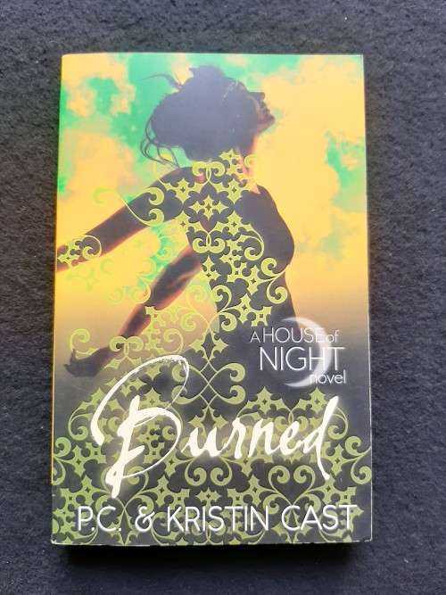 Burned -a House of Night Novel