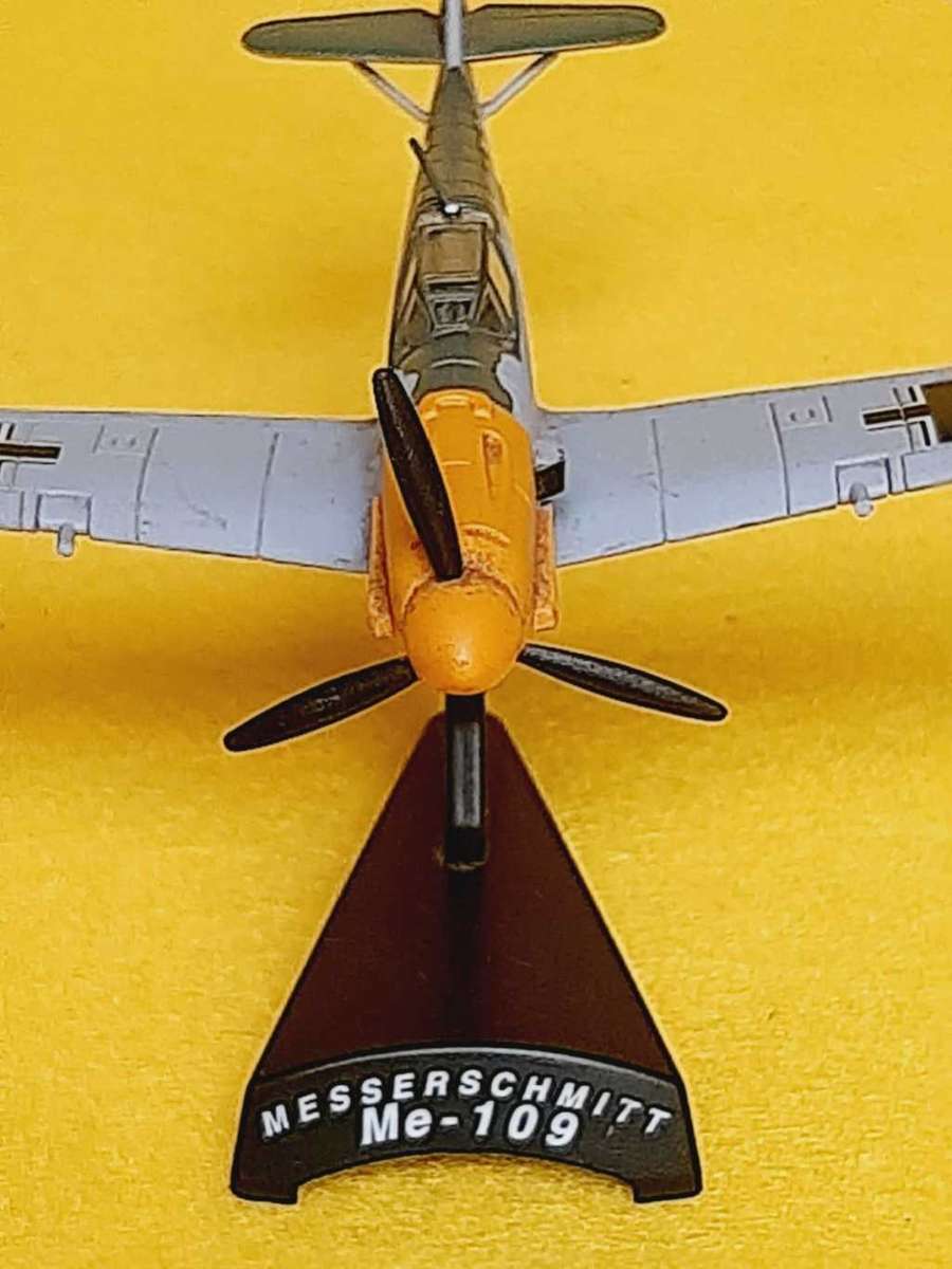 Messerschmitt ME 109 scale model on stand