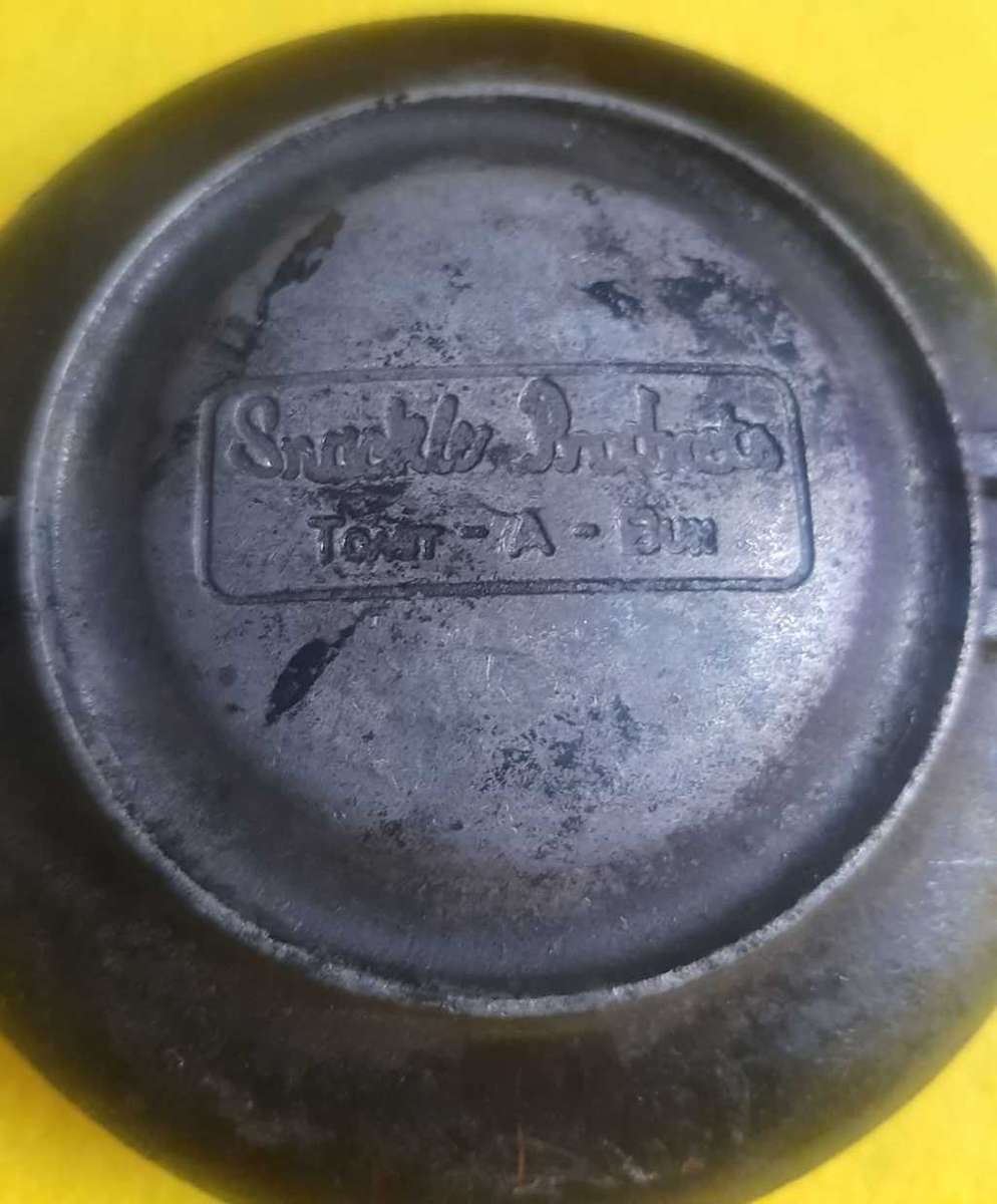 Vintage Jaffel iron by Snackle products