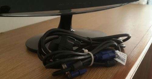 SAMSUNG 19" LCD Monitor