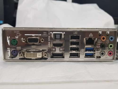 4th Gen Gigabyte Crossfire Motherboard (GAQ87m-D2H)