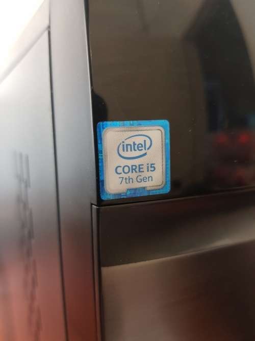 *** 7th Gen i5 Tower *** Core i5 (7400) + 4gb (ddr4) + 500GB