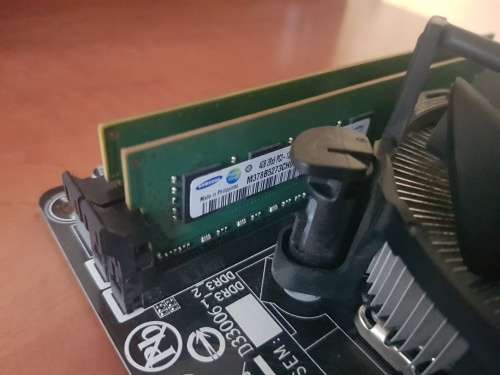 ****COMBO*** 4th Gen Core i3 -4330(3.5Ghz)  + Gigabyte  Mobo + 6GB ddr3 Ram