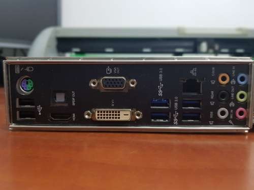 ***GAMING COMBO*** 4th Gen Core i5 - 4460 (3.4Ghz)  + Asus Crossfire Mobo + 8GB DDR3 Ram