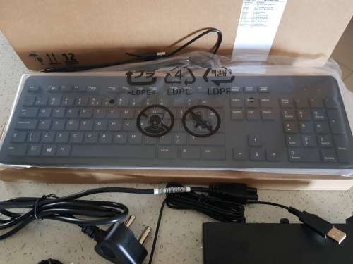 LIKE NEW - HP Desktop Mini MP9 G4 - 8th/9th Gen Celeron (2.9ghz) + 8GB DDR4 + 500GB + Wifi