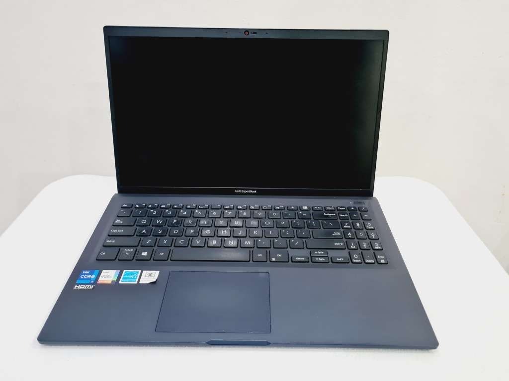 Asus Expertbook - i7 11th - 8gb - 512gb nvme
