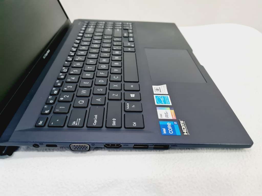 Asus Expertbook - i7 11th - 8gb - 512gb nvme