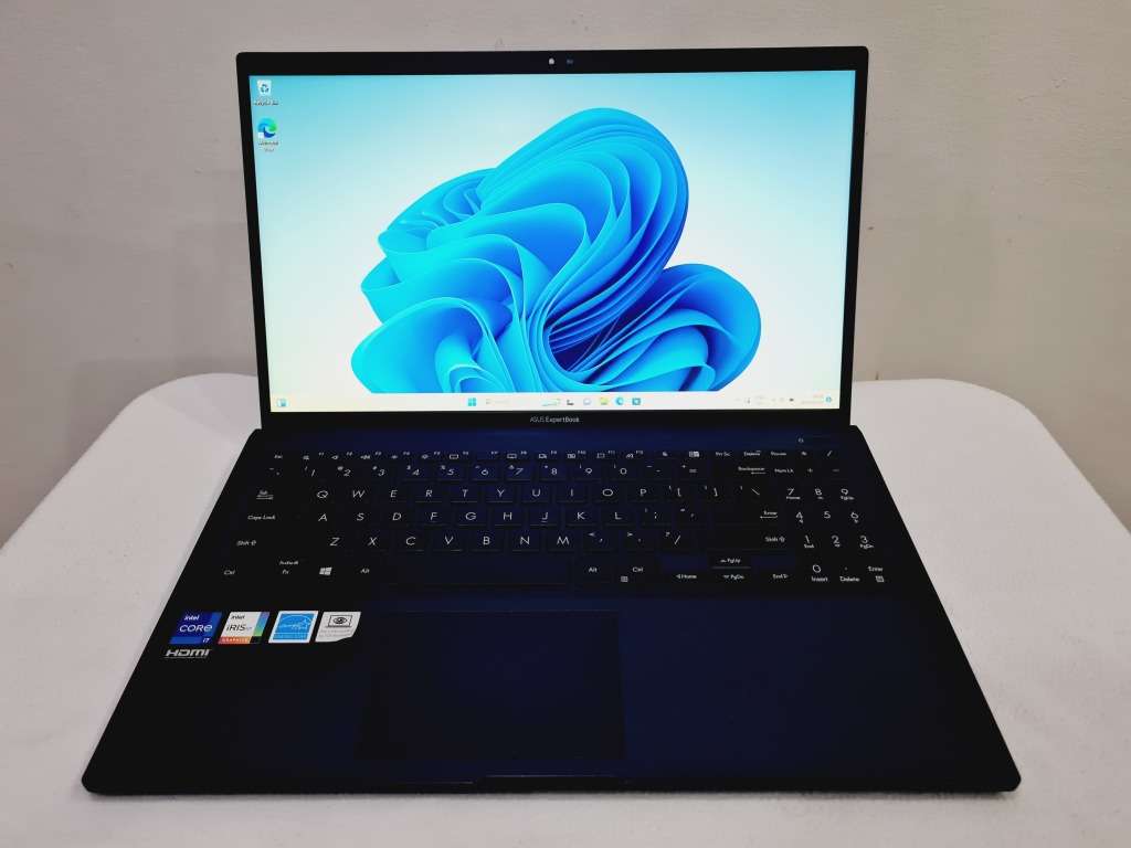 Asus Expertbook - i7 11th - 8gb - 512gb nvme