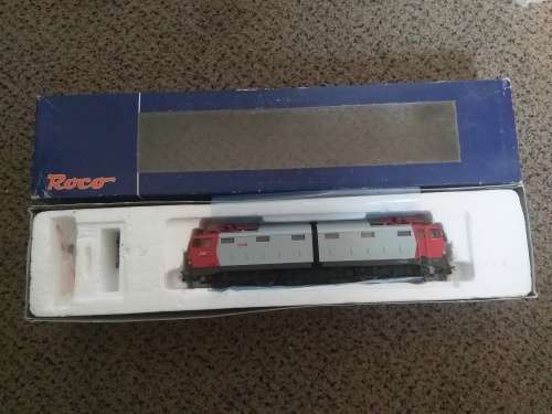 HO Roco E636 Silver and Red Electric