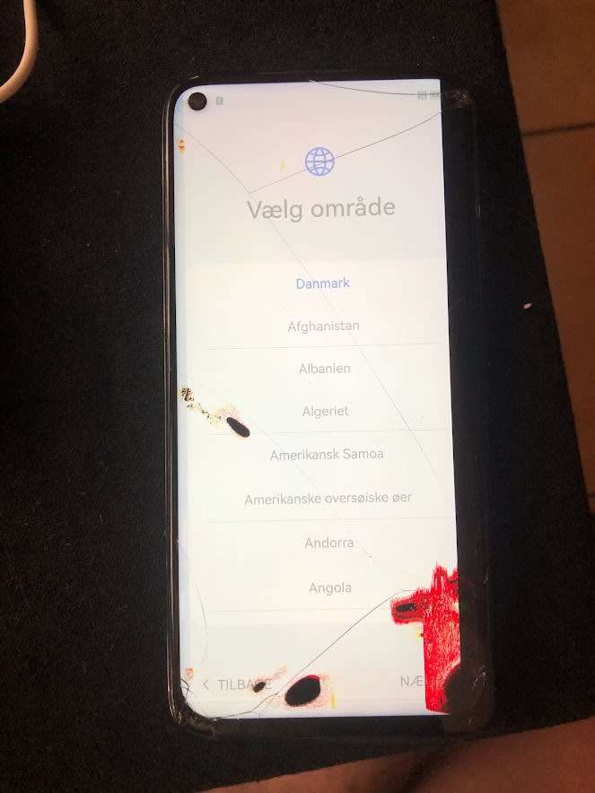 Huawei P40 lite 128GB 6GB (repair or  parts)