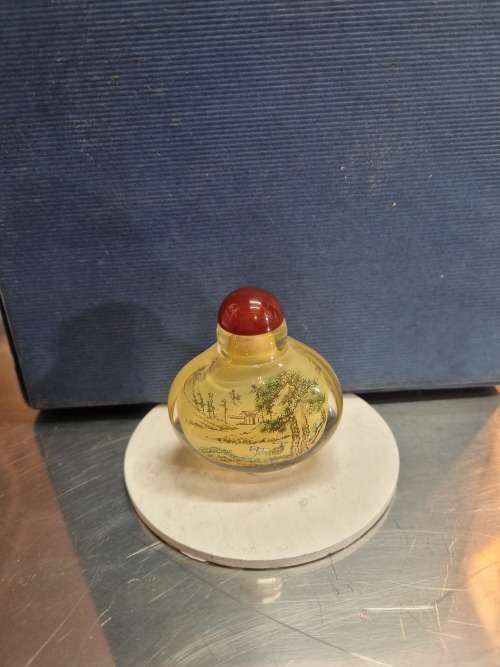 Chinese antique stuff bottle