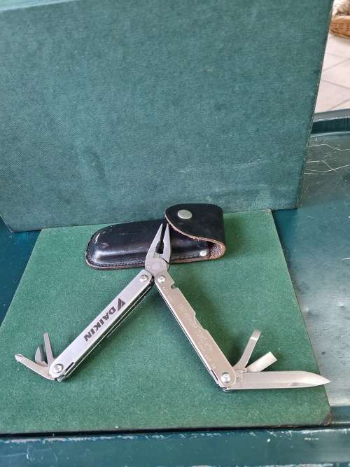 Leatherman  sideclip knive