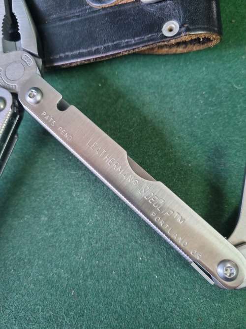 Leatherman  sideclip knive