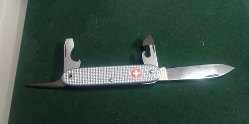 Victorinox pioneer Alox silver