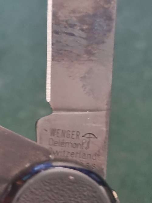 Victorinox pocket knife lot