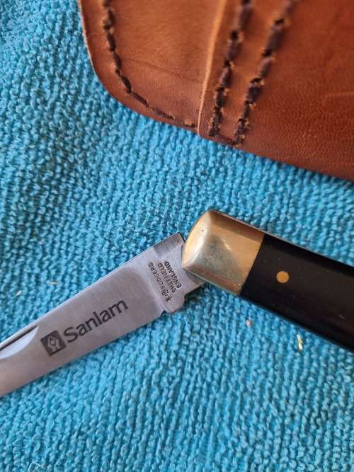 Victornox officer suisse and joseph rogers