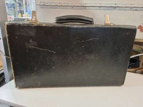 Antique Doctor`s suite case
