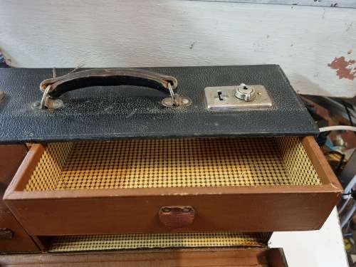 Antique Doctor`s suite case