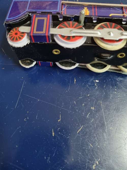 Tin plate purple train made in china