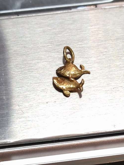 14ct gold fish charm
