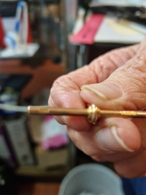 Antique 9ct t bar for a fob chain