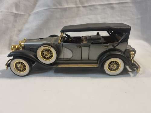 Vintage 1/27 scale 1930 deserters car lighter