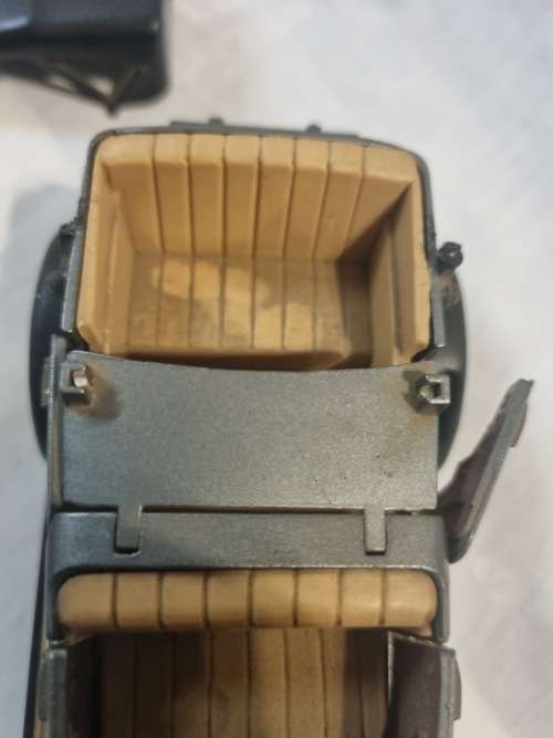 Vintage 1/27 scale 1930 deserters car lighter