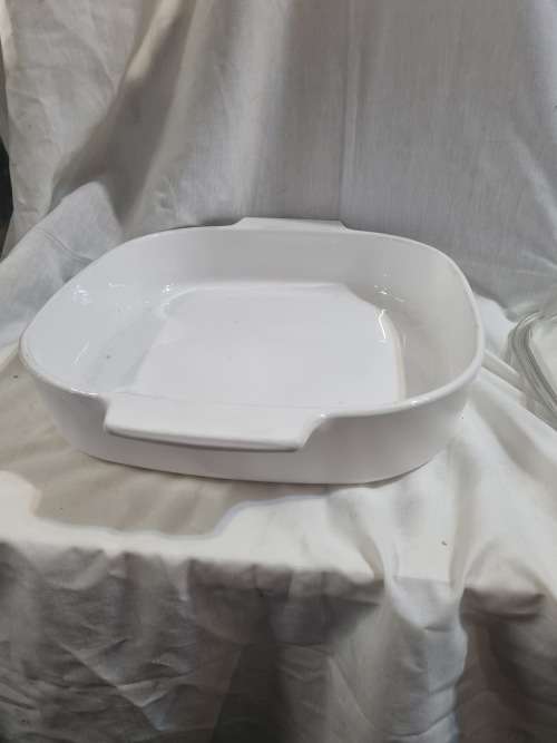 Antique  blue ribbon basket corningware