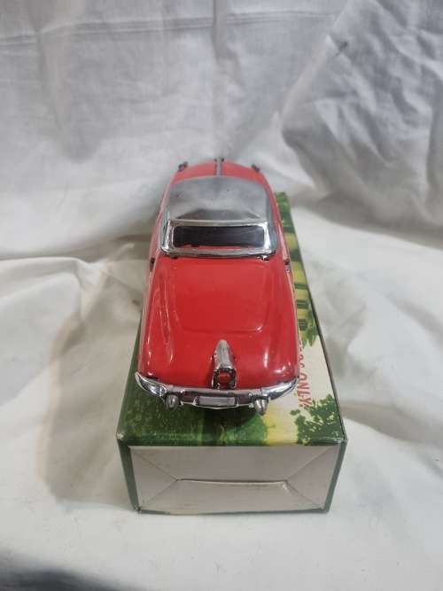 Red tinplate car