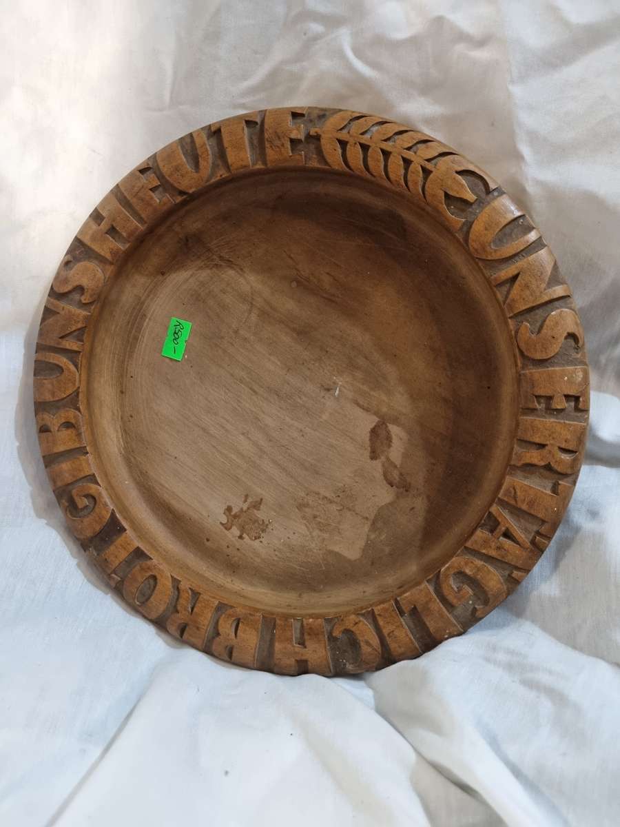 Dutch wooden bread bowl