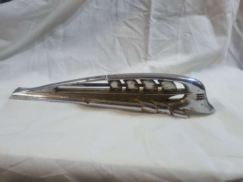 Plymouth 1930s hood ornament