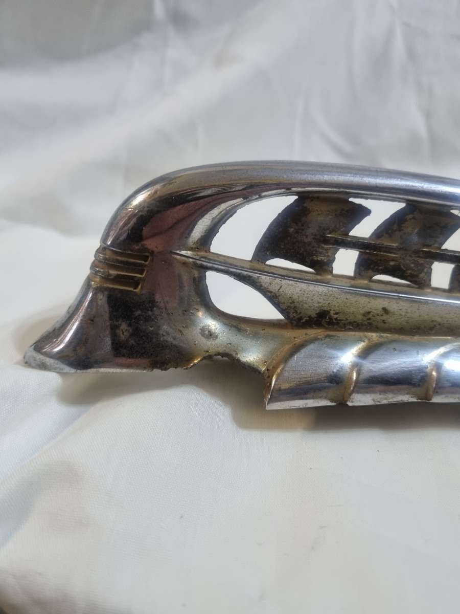 Plymouth 1930s hood ornament
