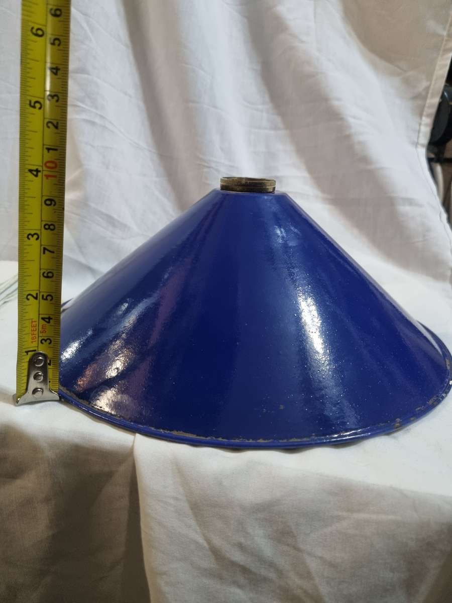Blue and white enamel light fitting 25cm diameter