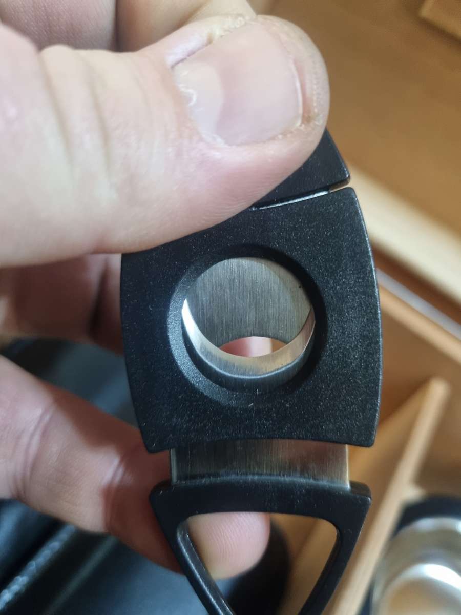 Cigar humidor gift set with ashtray and cutter