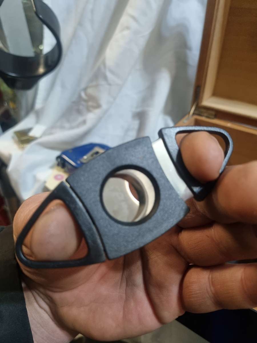 Cigar humidor gift set with ashtray and cutter