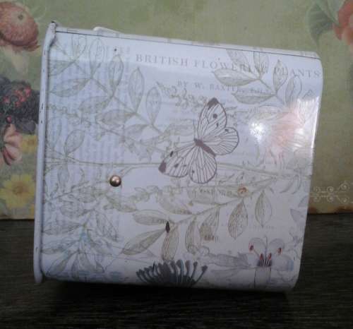 VINTAGE CUTLERY STACKER