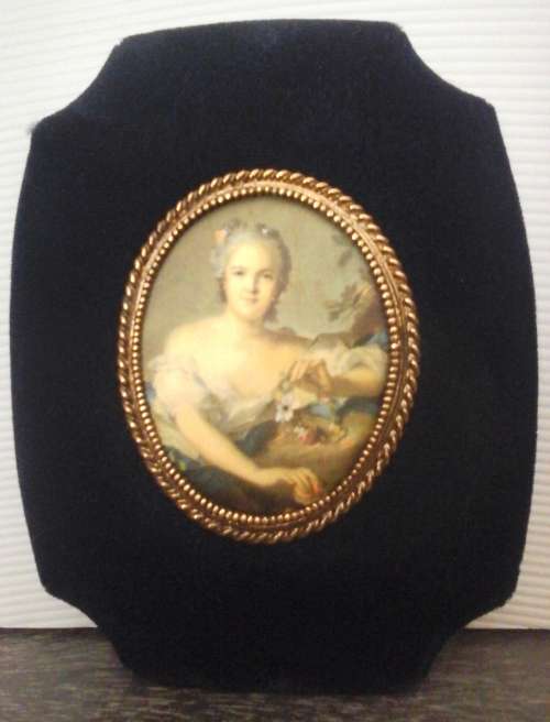 1 LOT OF 2. SMALL VINTAGE PICTURES