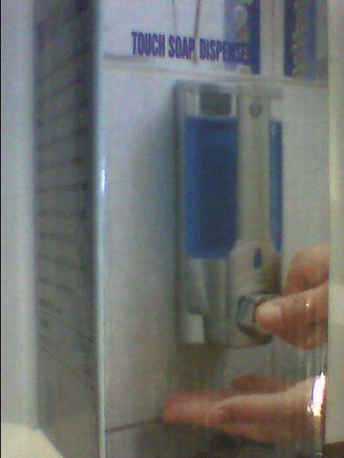 Soap dispenser *** FREE SHIPPING ***