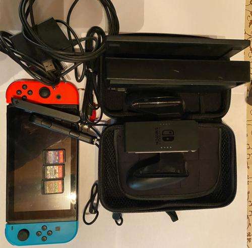 Nintendo Switch Console +3 Games Version 2