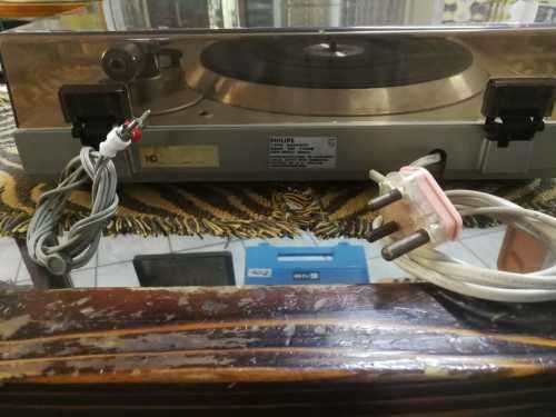 Philips Semi-Automatic Turntable